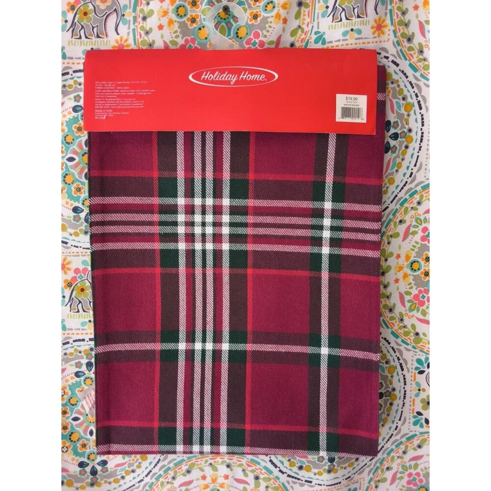 NWT Holiday Home Red Green Plaid Fabric Table Runner 13x72 Grannycore Christmas
